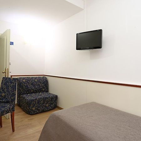 Hotel Corticella Болонья Экстерьер фото