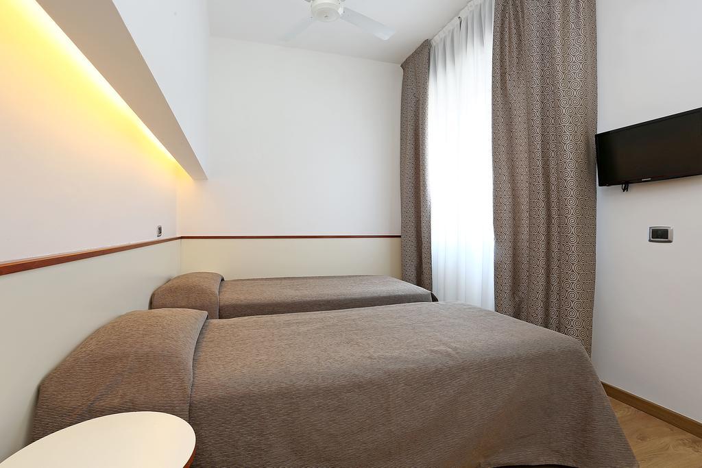 Hotel Corticella Болонья Экстерьер фото