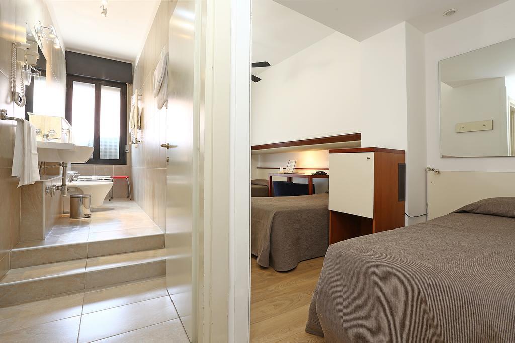 Hotel Corticella Болонья Экстерьер фото