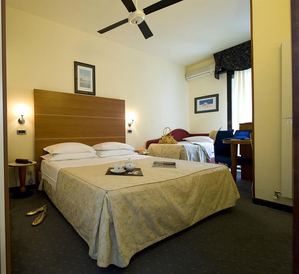Hotel Corticella Болонья Экстерьер фото