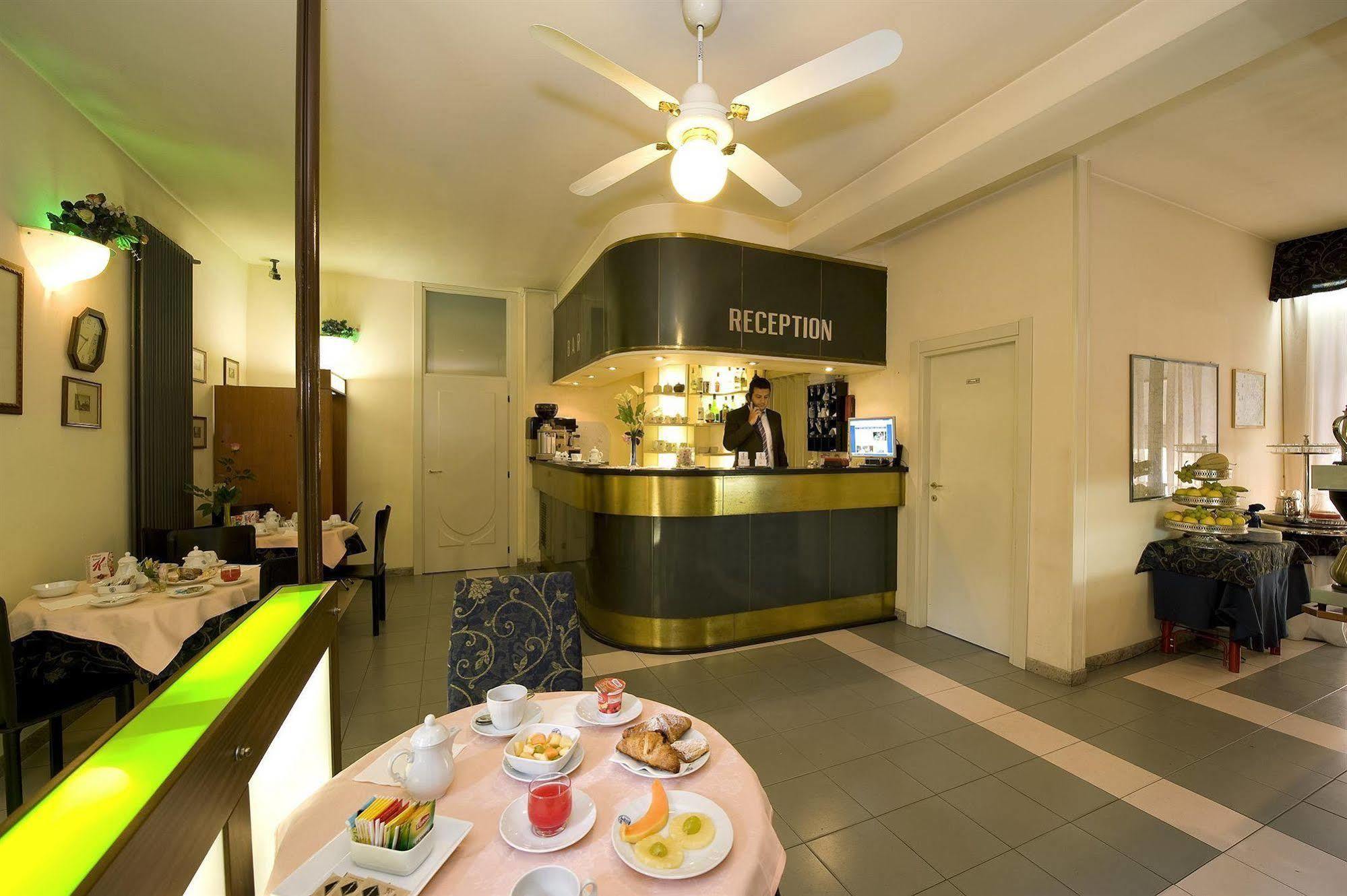 Hotel Corticella Болонья Экстерьер фото