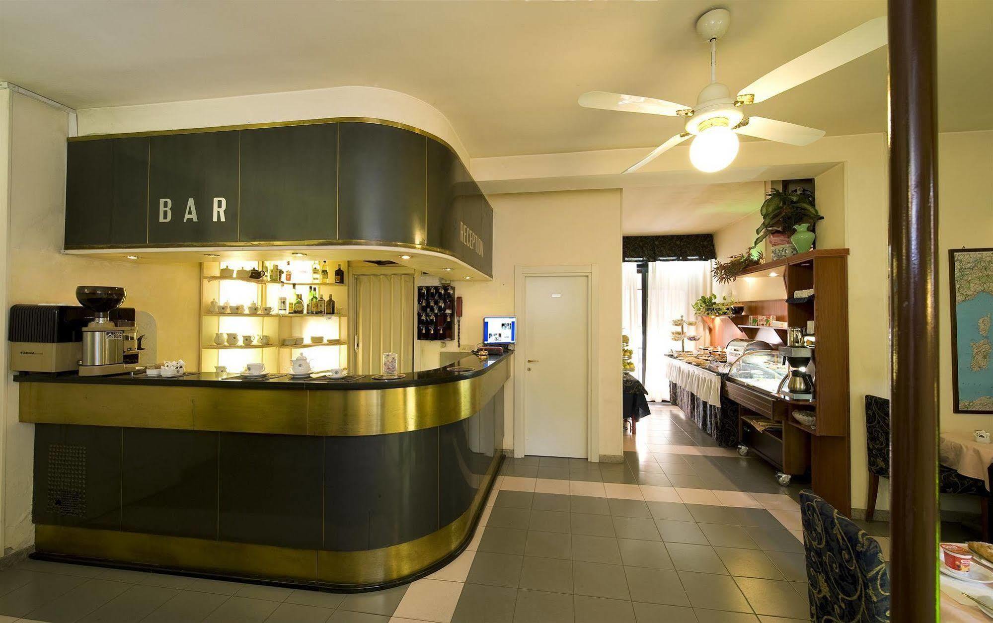 Hotel Corticella Болонья Экстерьер фото